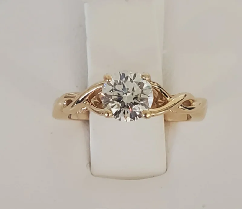 14kt Yellow Gold Twisted Band Solitaire Engagement Ring