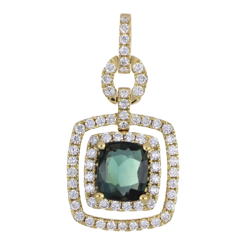 Alexandrite Pendant (Alexandrite 1.7 cts. White Diamond 0.6 cts.)