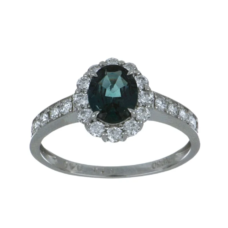 Alexandrite Ring (Alexandrite 0.74 cts. White Diamond 0.4 cts.)