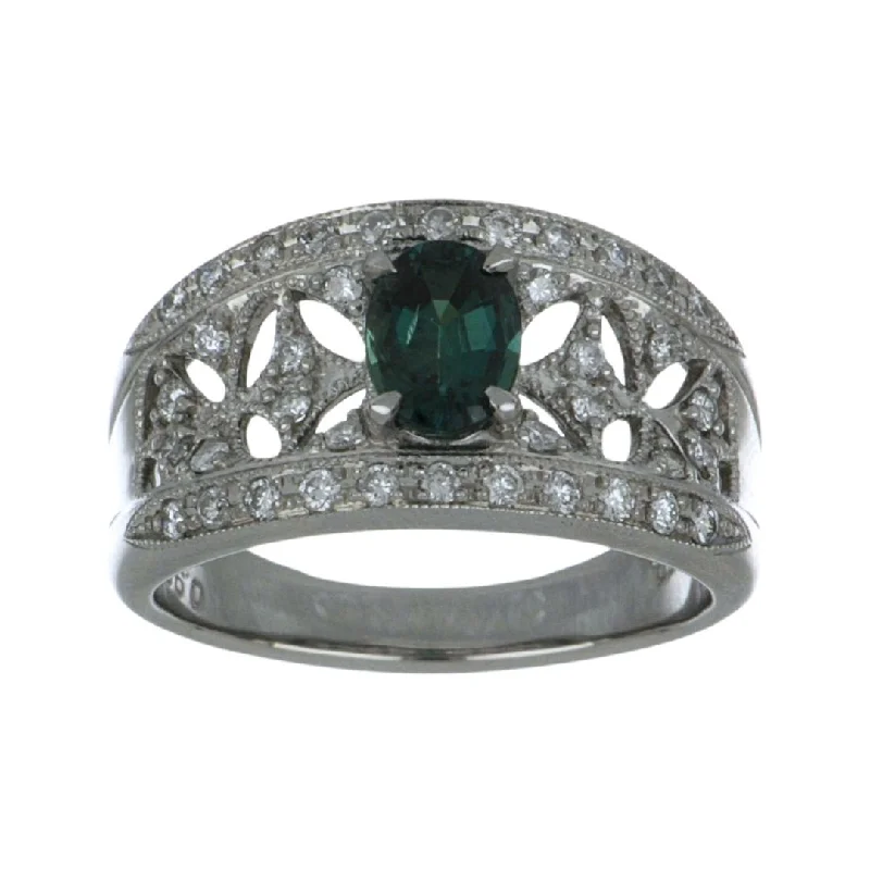 Alexandrite Ring (Alexandrite 0.96 cts. White Diamond 0.41 cts.)