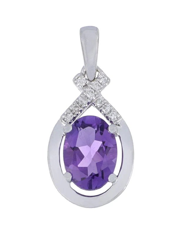 Amethyst Ladies Pendant (Amethyst 0.69 cts. White Diamond 0.03 cts.)