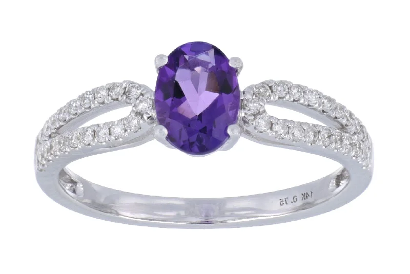 Amethyst Ladies Ring (Amethyst 0.76 cts. White Diamond 0.21 cts.)