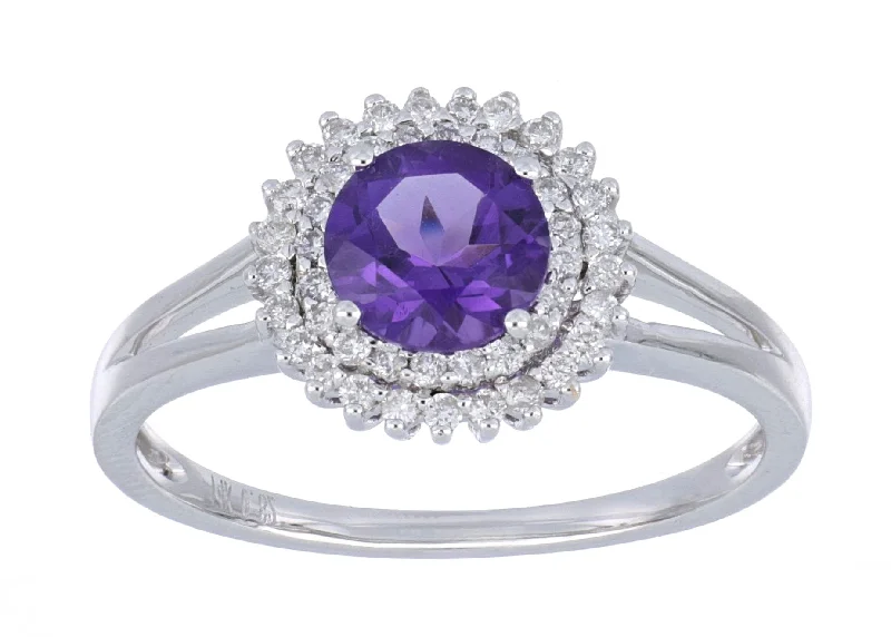 Amethyst Ladies Ring (Amethyst 0.82 cts. White Diamond 0.22 cts.)