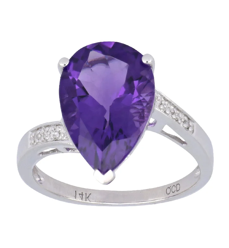 Amethyst Ladies Ring (Amethyst 5.49 cts. White Diamond 0.03 cts.)