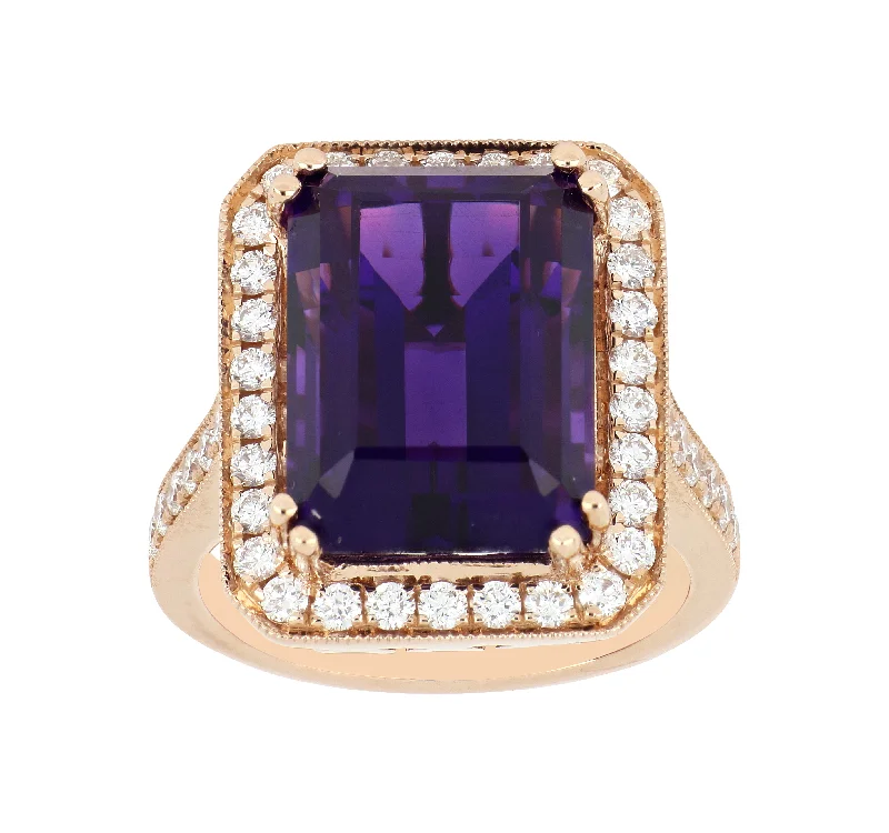 Amethyst Ladies Ring (Amethyst 11.14 cts. White Diamond 0.94 cts.)