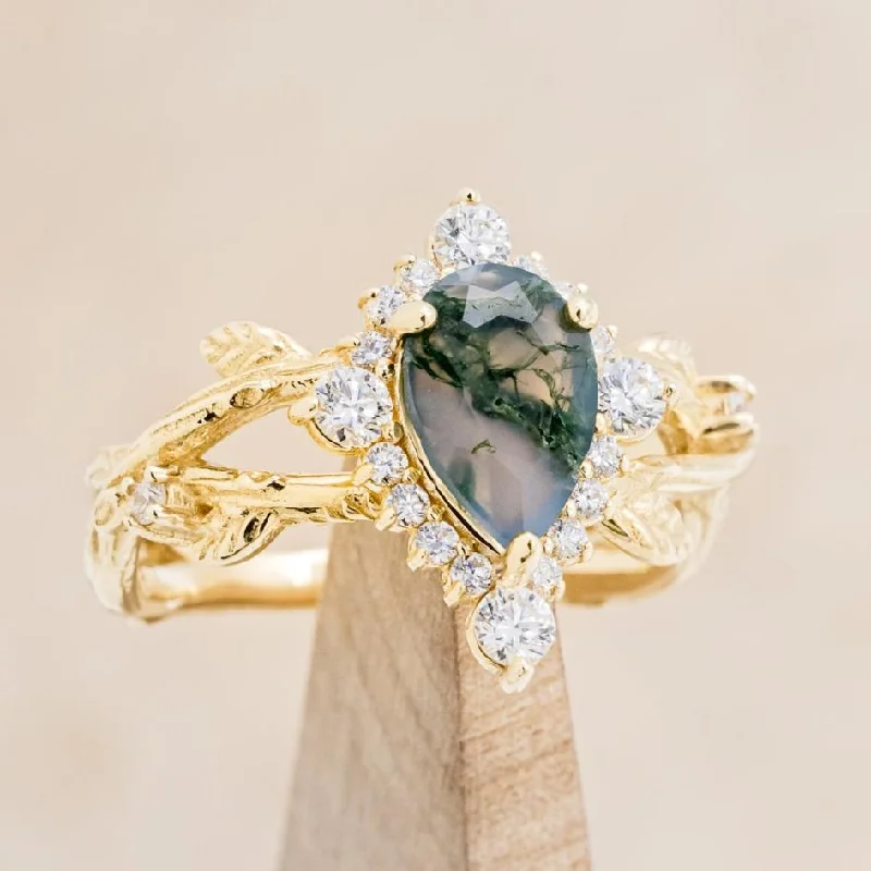 "ARTEMIS ON THE VINE DIVINE" - PEAR CUT MOSS AGATE ENGAGEMENT RING WITH DIAMOND ACCENTS