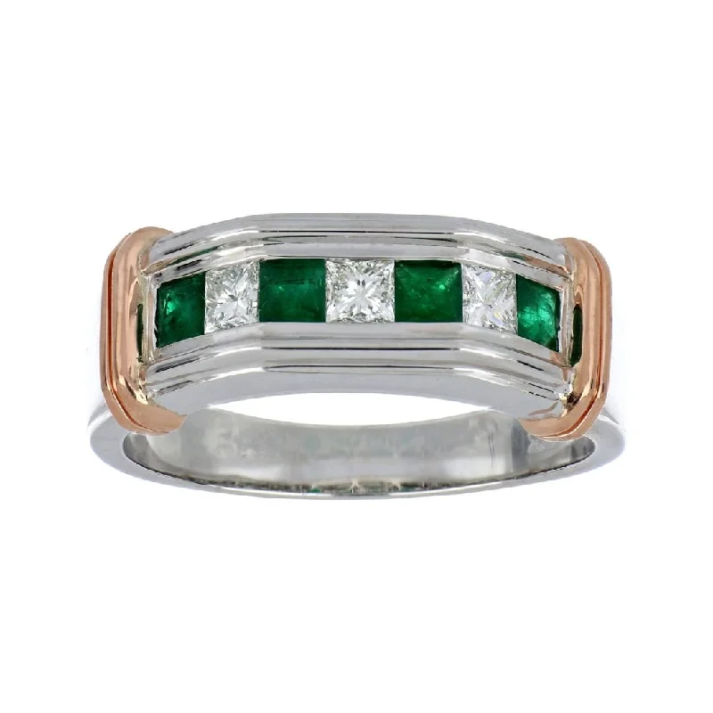 Emerald Men's Ring (Emerald 0.5 cts. White Diamond 0.43 cts.)