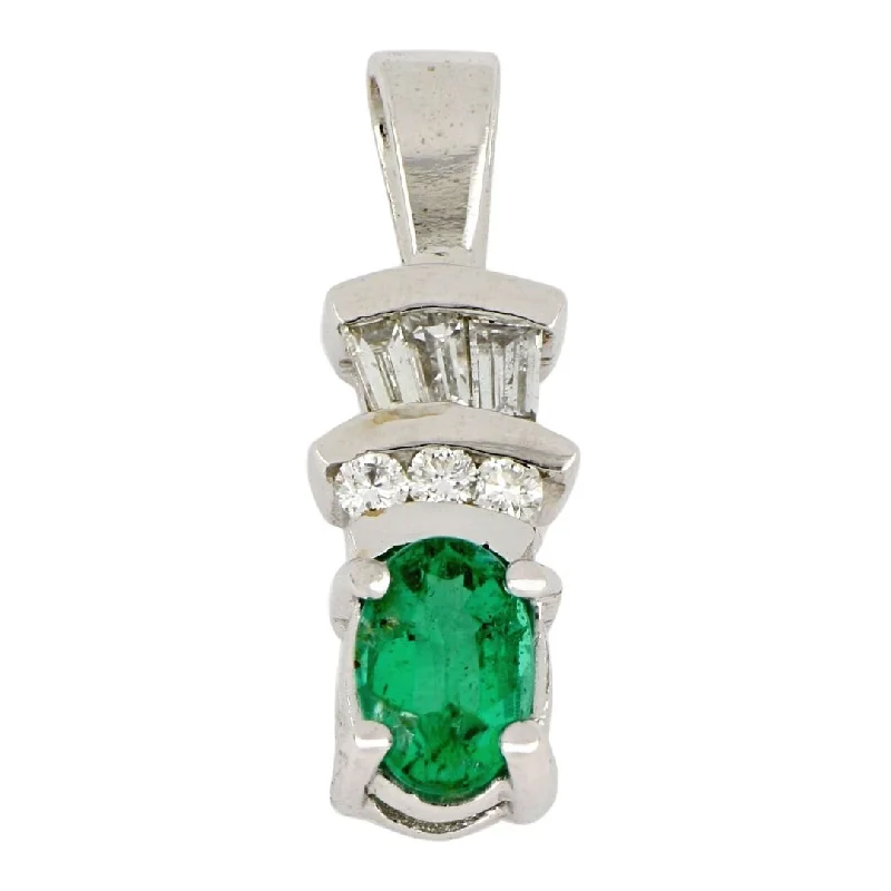 Emerald Pendant (Emerald 0.41 cts. White Diamond 0.15 cts. White Diamond Included cts.)