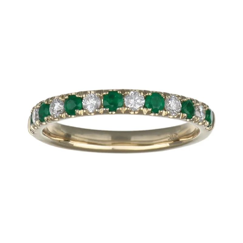 Emerald Ring (Emerald 0.32 cts. White Diamond 0.26 cts.)