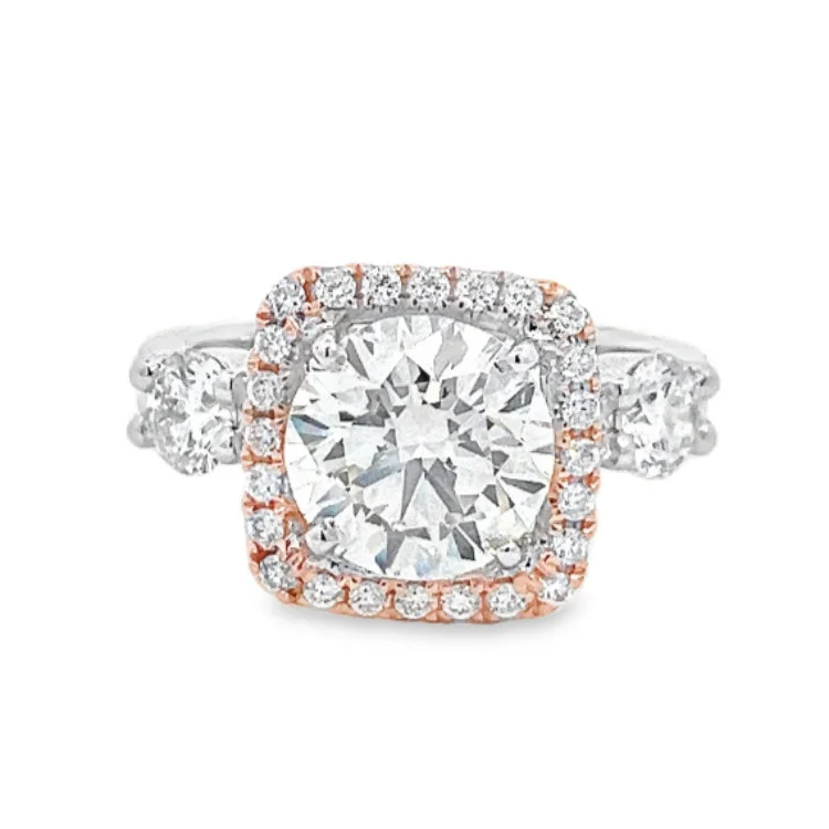 LAB GROWN ROUND DIAMONDS 4.35ctw PRONG SET HALO RING