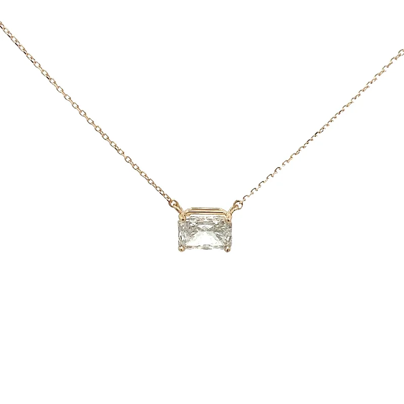 LAB GROWN RADIANT CUT DIAMOND 2.29CT SOLITAIRE PENDANT