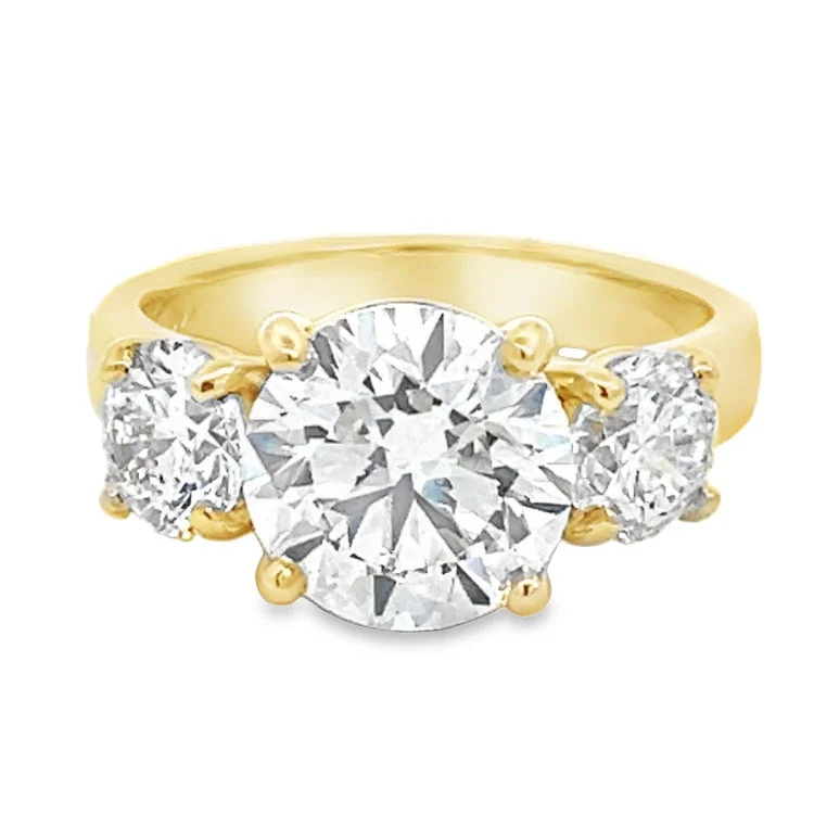 LAB GROWN ROUND DIAMONDS 4.42ctw THREE STONE RING