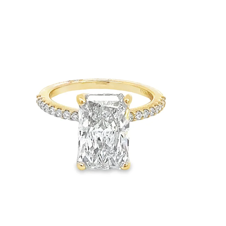 LAB GROWN RADIANT & ROUND DIAMONDS 4.42ctw PRONG SET RING