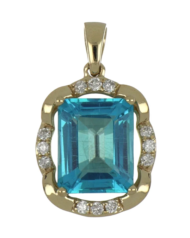 Paraiba Topaz Ladies Pendant (Paraiba Topaz 3.9 cts. White Diamond 0.15 cts.