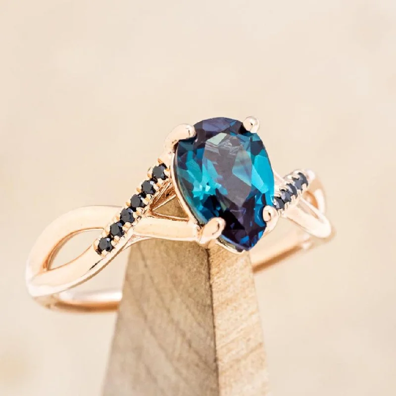 "ROSLYN" - PEAR CUT LAB-GROWN ALEXANDRITE ENGAGEMENT RING WITH BLACK DIAMOND ACCENTS