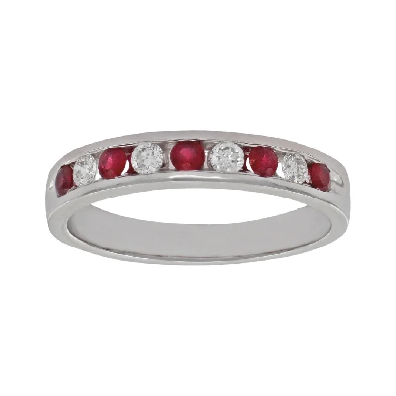 Ruby Ring (Ruby 0.27 cts. White Diamond 0.17 cts.)