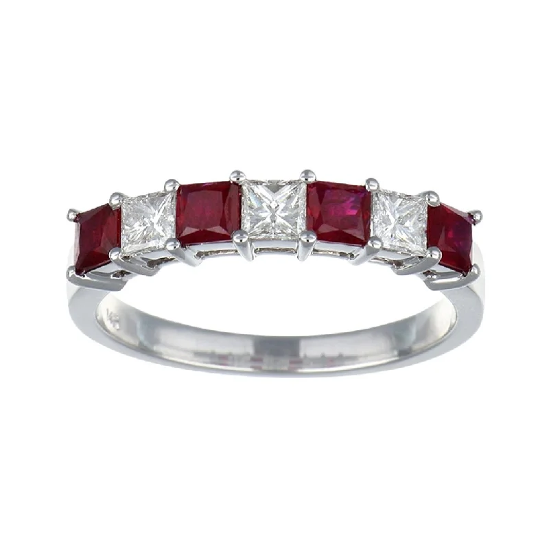 Ruby Ring (Ruby 0.76 cts. White Diamond 0.5 cts.)