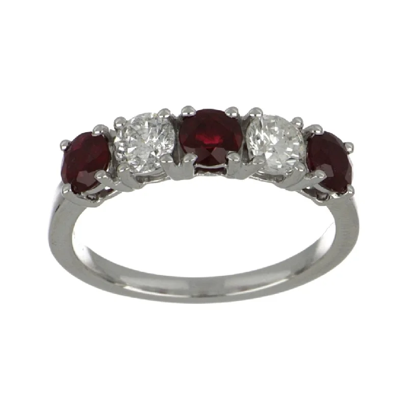 Ruby Ring (Ruby 0.98 cts. White Diamond 0.61 cts.)