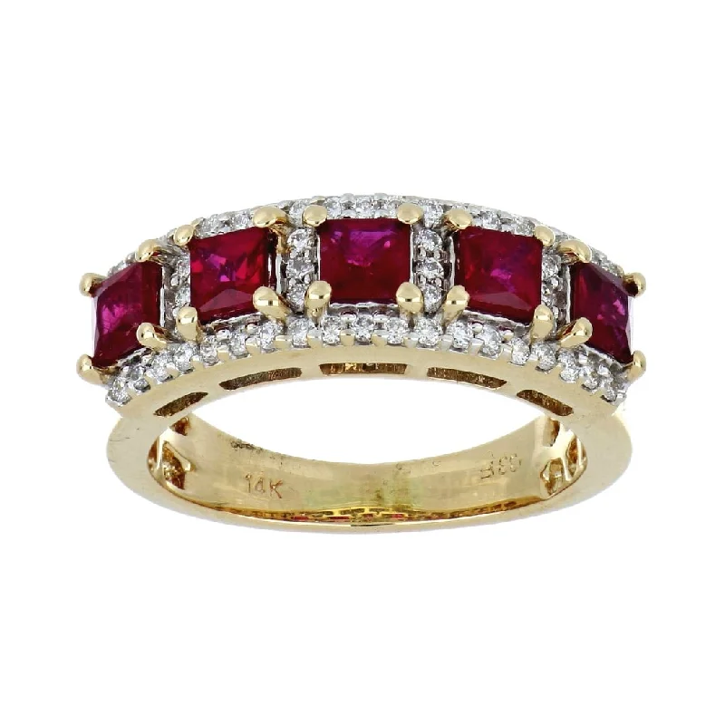 Ruby Ring (Ruby 1.37 cts. White Diamond 0.33 cts.)