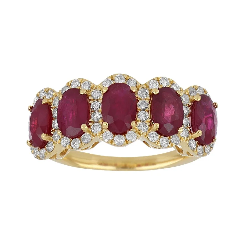 Ruby Ring (Ruby 3.12 cts. White Diamond 0.47 cts.)