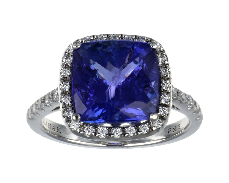 Tanzanite Ladies Ring (Tanzanite 5.23 cts. Cubic Zirconia)