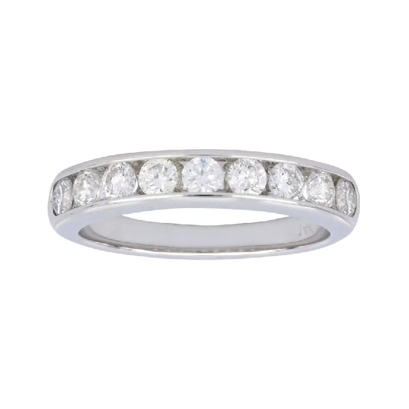 White Diamond Ring (White Diamond 0.77 cts.)