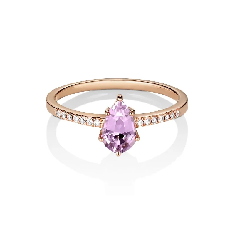 Rosa Nutana 18K Rosegold Ring w. Sapphire & Diamonds